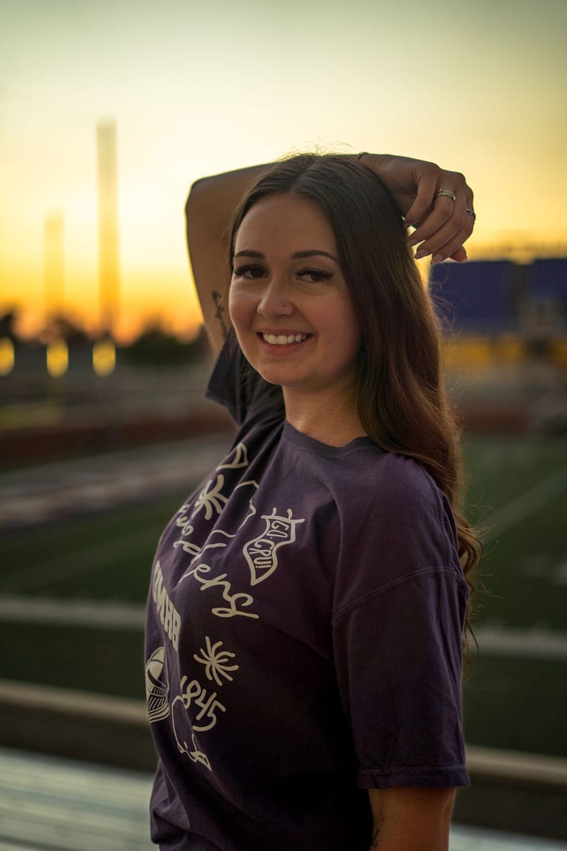 Graduation portrait session at UMHB